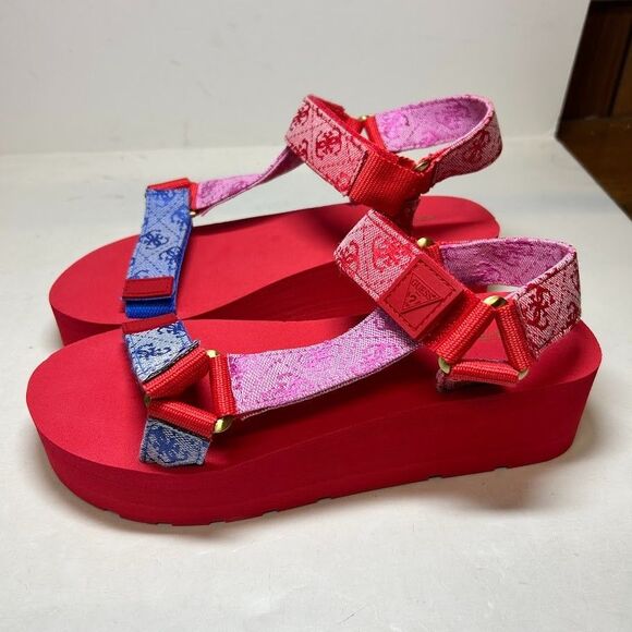GUESS Womens 8.5 M Medium Pink Avin Logo Sport Rose Platform Sandals NIB HC8 - Picture 2 of 4